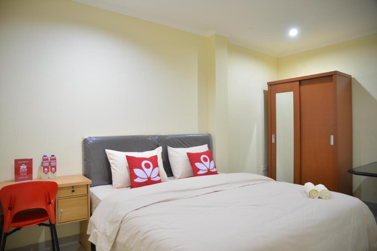 Zen Rooms Near Itc Roxy Mas Cakarta Dış mekan fotoğraf