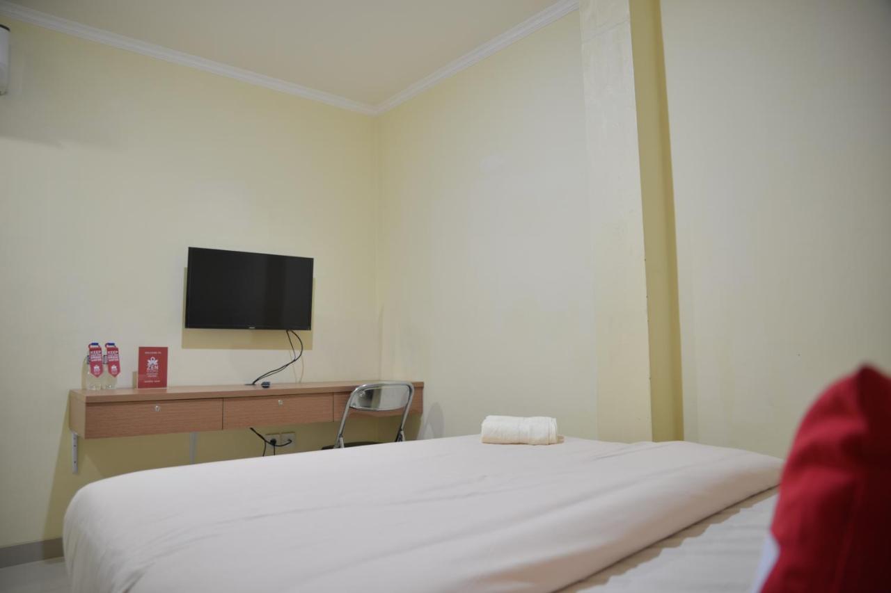 Zen Rooms Near Itc Roxy Mas Cakarta Dış mekan fotoğraf